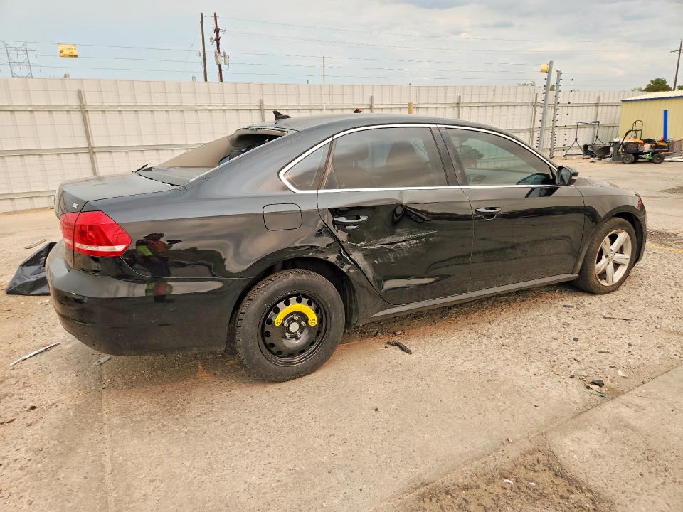 63008826 :رقم المزاد ، 1VWBP7A31EC013428 vin ، 2014 Volkswagen Passat مزاد بيع