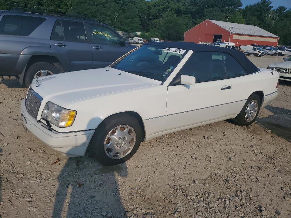 Продажа на аукционе авто 1995 Mercedes-benz E, vin: WDBEA66E1SC282772, номер лота: 64113376