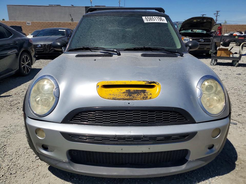 65651196 :رقم المزاد ، WMWRE33565TG97570 vin ، 2005 Mini Cooper مزاد بيع