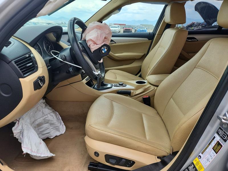 2015 Bmw X1 მანქანა იყიდება აუქციონზე, vin: WBAVL1C56FVY33739, აუქციონის ნომერი: 67198766
