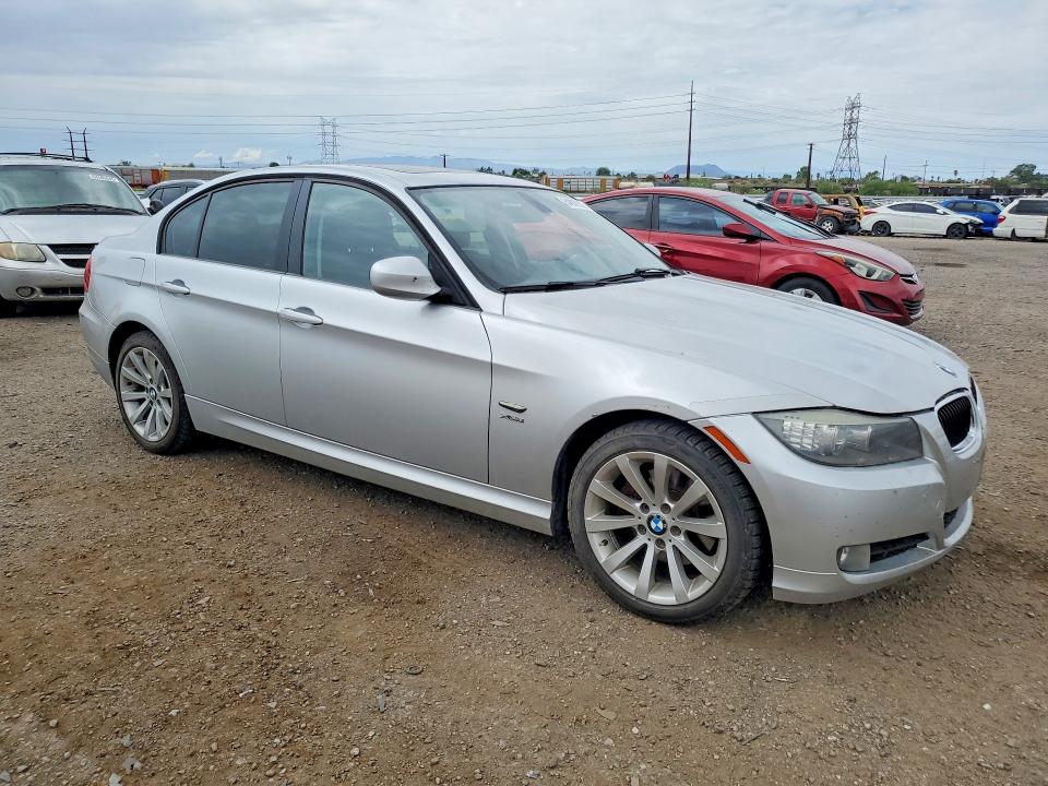 64682836 :رقم المزاد ، WBAPK7C50BF088005 vin ، 2011 Bmw 328 مزاد بيع