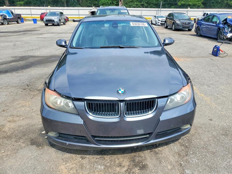 65030106 :رقم المزاد ، WBAVB13556KR59370 vin ، 2006 Bmw 325 مزاد بيع