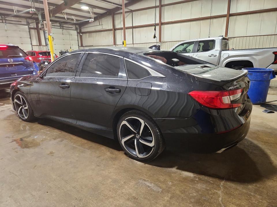 Продажа на аукционе авто 2018 Honda Accord, vin: 1HGCV1F3XJA148613, номер лота: 64017746