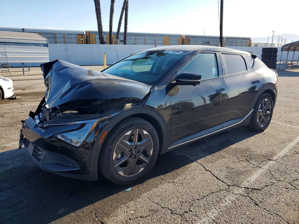 Продажа на аукционе авто 2025 Kia Ev6, vin: 5XYC34JAXSG013063, номер лота: 66130396