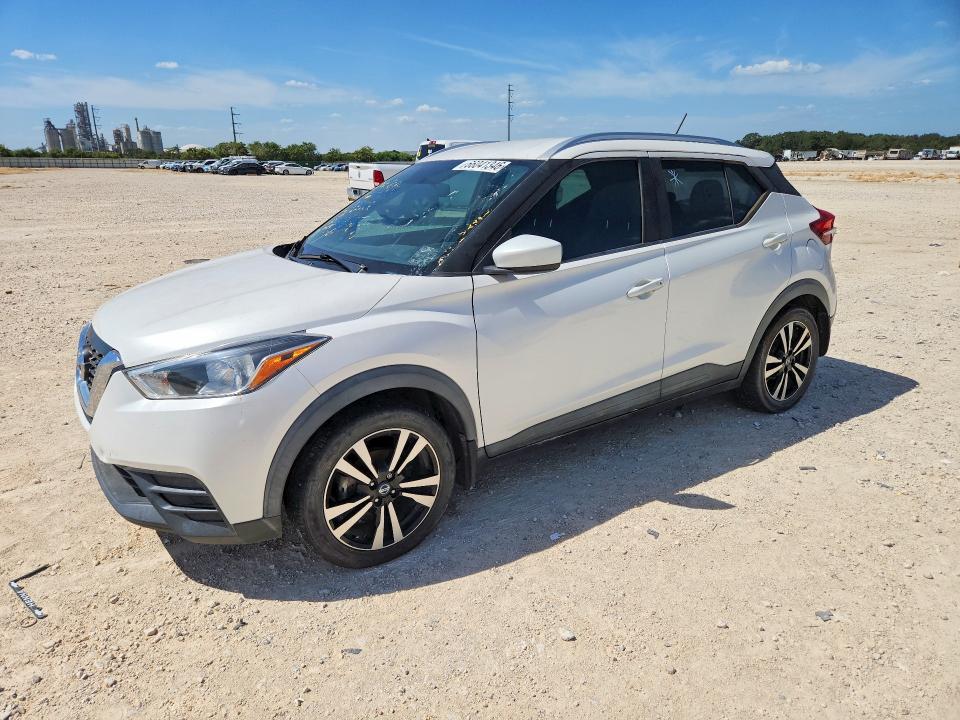 2018 Nissan Kicks მანქანა იყიდება აუქციონზე, vin: 3N1CP5CU8JL537548, აუქციონის ნომერი: 66041346