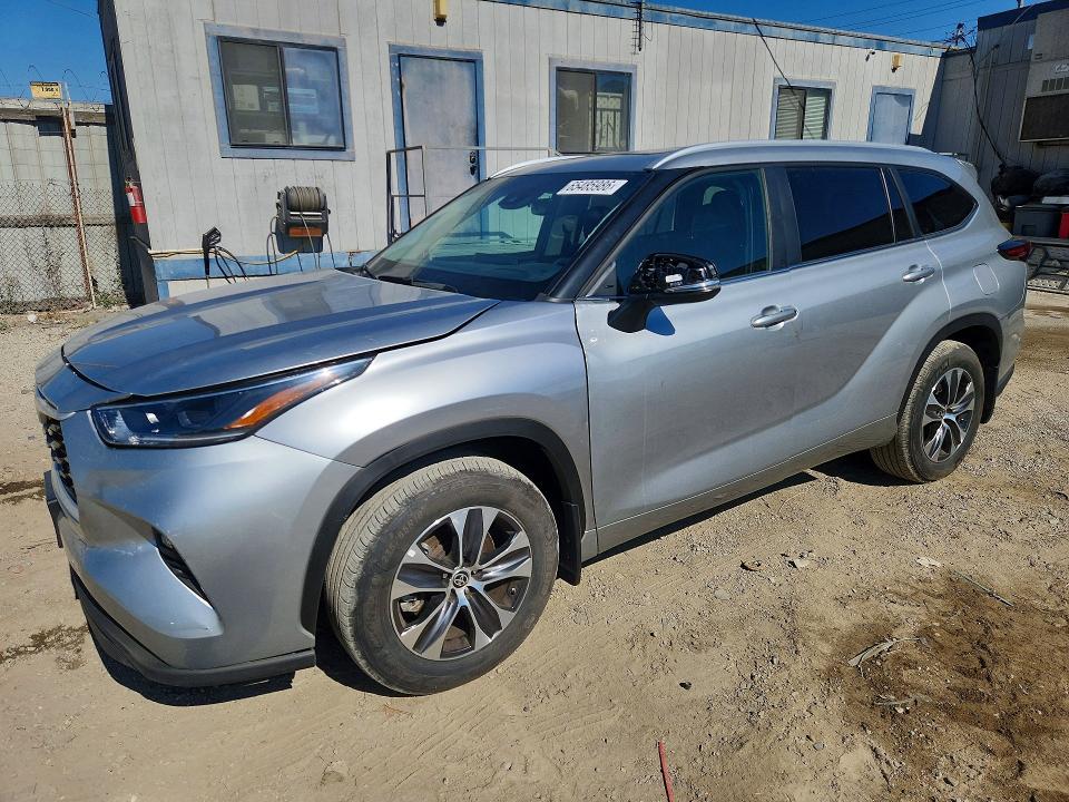 Auction sale of the 2024 Toyota Highlander, vin: 5TDKDRAH5RS053129, lot number: 65485986