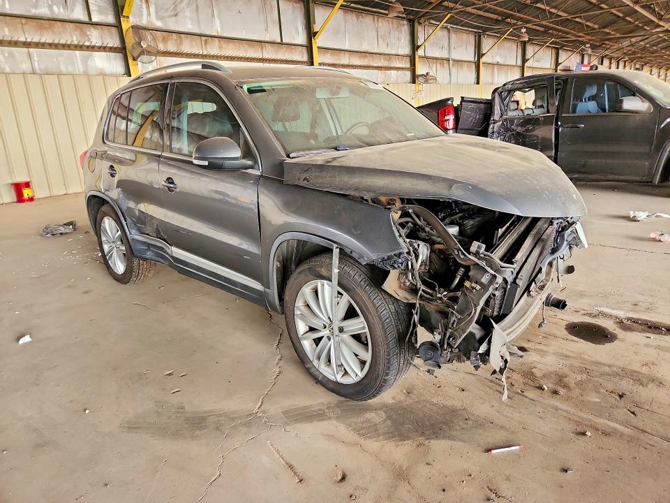 63590766 :رقم المزاد ، WVGAV7AX8CW006023 vin ، 2012 Volkswagen Tiguan مزاد بيع