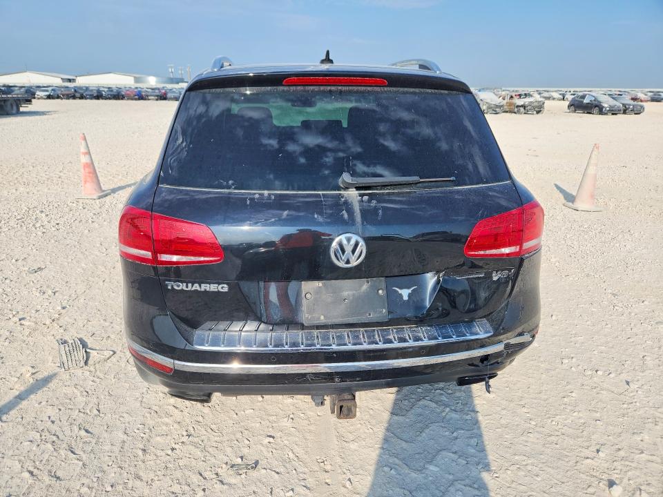 2017 Volkswagen Touareg მანქანა იყიდება აუქციონზე, vin: WVGGF7BP7HD004630, აუქციონის ნომერი: 66434196