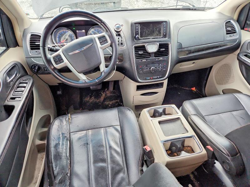 Продаж на аукціоні авто 2015 Chrysler Town & Country, vin: 2C4RC1BG8FR740814, номер лоту: 64726626