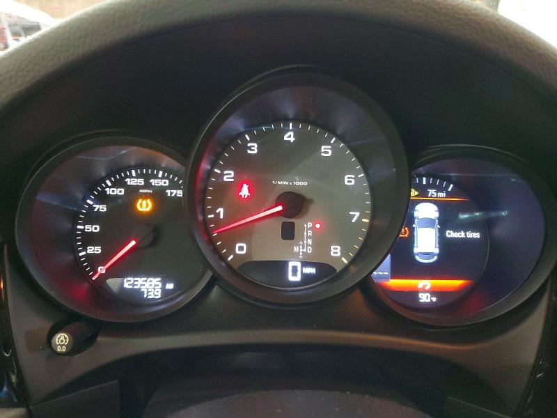 64261866 :رقم المزاد ، WP1AB2A58GLB47520 vin ، 2016 Porsche Macan مزاد بيع