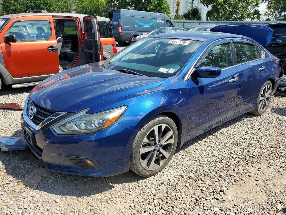 Продажа на аукционе авто 2017 Nissan Altima, vin: 1N4AL3AP0HC281807, номер лота: 63871736