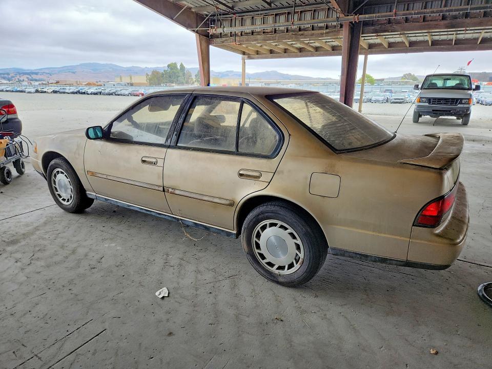 65493616 :رقم المزاد ، JN1EJ01F9NT107126 vin ، 1992 Nissan Maxima مزاد بيع
