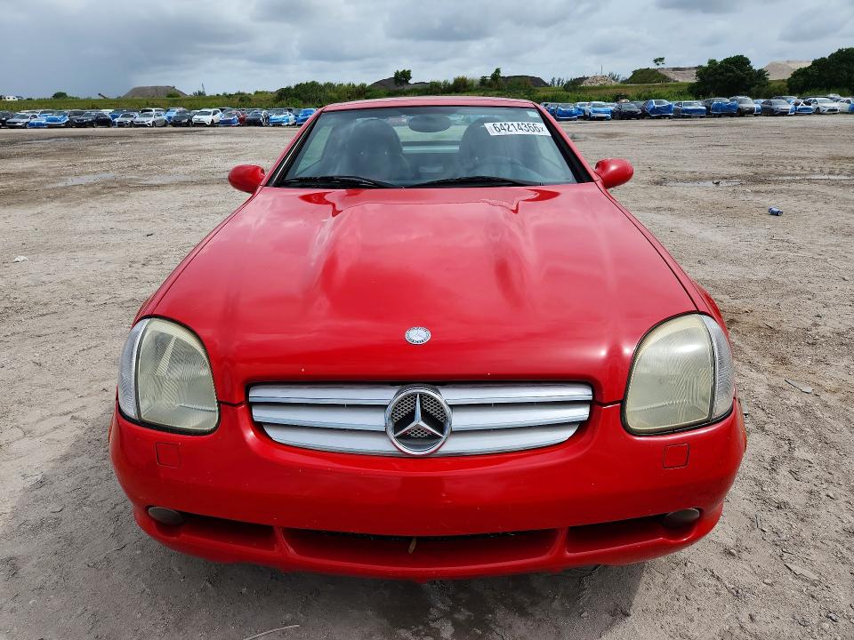 Продаж на аукціоні авто 1999 Mercedes-benz Slk, vin: WDBKK47F0XF137949, номер лоту: 64214366