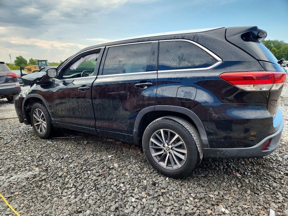 Aukcja sprzedaży 2018 Toyota Highlander, vin: 5TDKZRFH2JS545177, numer aukcji: 65911656