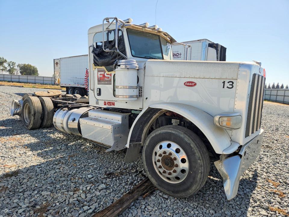 Продаж на аукціоні авто 2018 Peterbilt 389, vin: 1XPXD79X5JD499897, номер лоту: 63899426