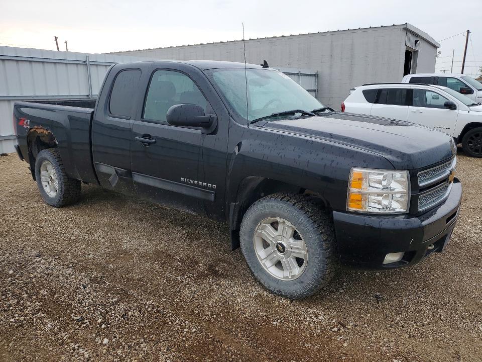Продажа на аукционе авто 2013 Chevrolet Silverado, vin: 1GCRKSE75DZ239337, номер лота: 64855376
