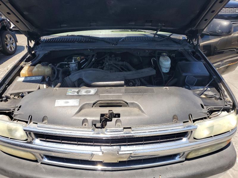 63261256 :رقم المزاد ، 1GNFK16T64J177364 vin ، 2004 Chevrolet Suburban مزاد بيع