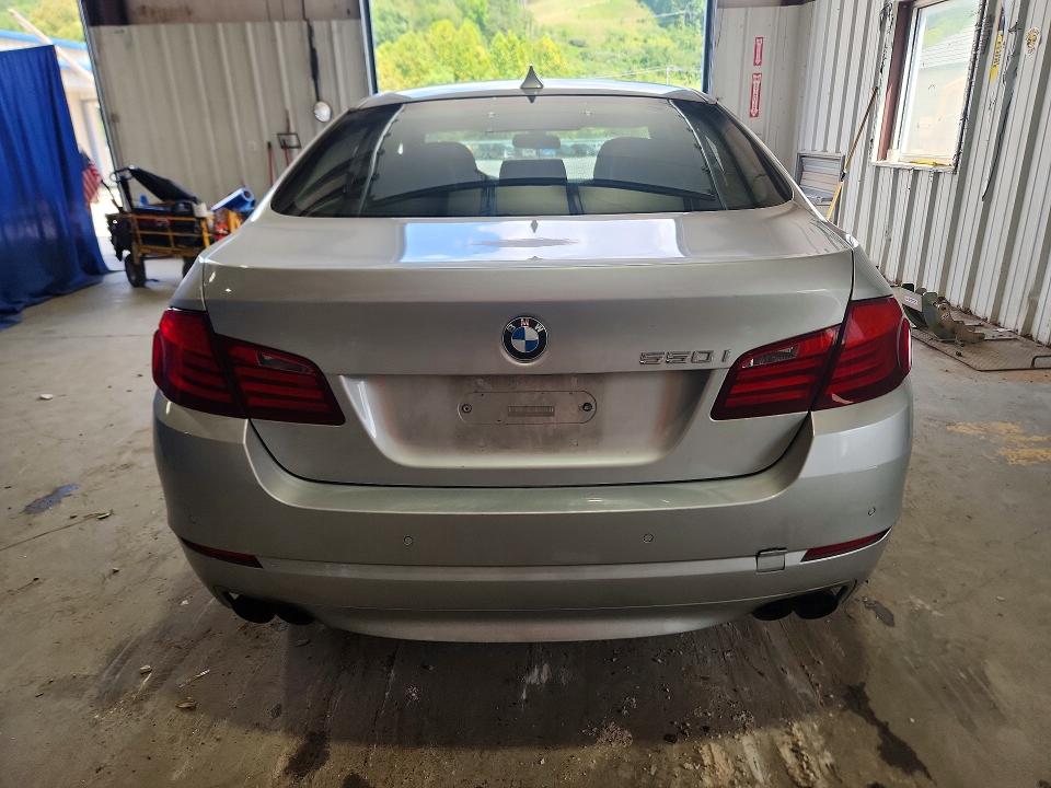 65643626 :رقم المزاد ، WBAFU9C55BC785351 vin ، 2011 Bmw 550 مزاد بيع