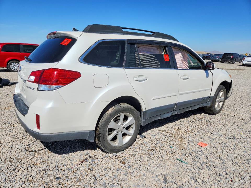 2014 Subaru Outback მანქანა იყიდება აუქციონზე, vin: 4S4BRCCC3E3272520, აუქციონის ნომერი: 66250246
