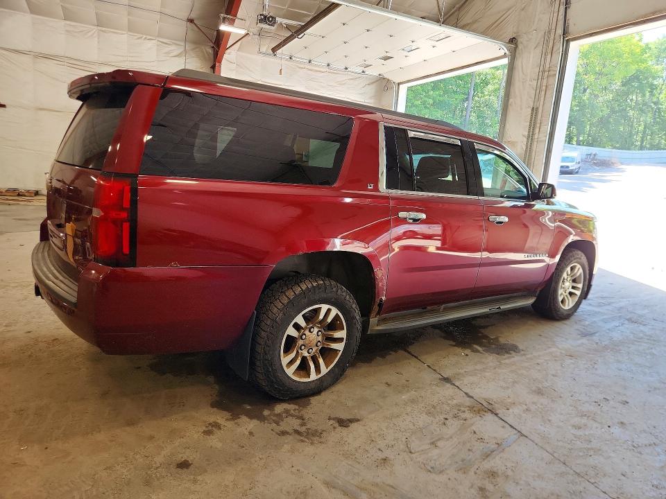 2016 Chevrolet Suburban მანქანა იყიდება აუქციონზე, vin: 1GNSKHKC5GR161014, აუქციონის ნომერი: 63634616