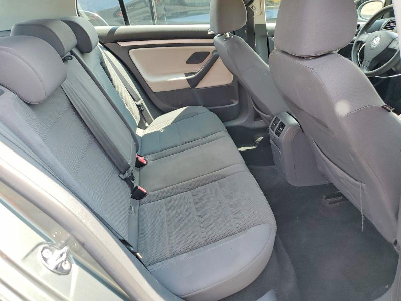 64272726 :رقم المزاد ، WVWDA71KX8W113146 vin ، 2008 Volkswagen Rabbit مزاد بيع