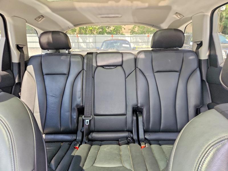 63821056 :رقم المزاد ، WA1LHAF79HD041726 vin ، 2017 Audi Q7 مزاد بيع