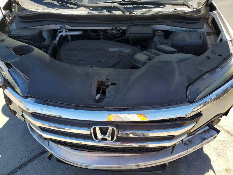 66482336 :رقم المزاد ، 5FNYF5H11HB044632 vin ، 2017 Honda Pilot مزاد بيع