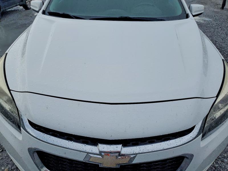 63300346 :رقم المزاد ، 1G11D5SL4FU145887 vin ، 2015 Chevrolet Malibu مزاد بيع