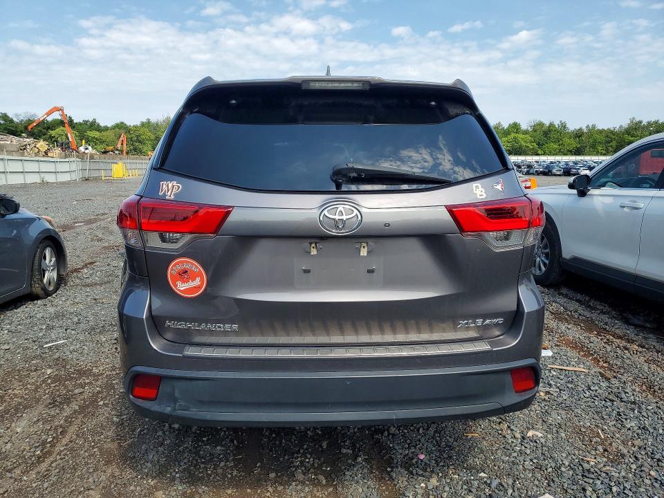 Aukcja sprzedaży 2019 Toyota Highlander, vin: 5TDJZRFH9KS588508, numer aukcji: 66656506