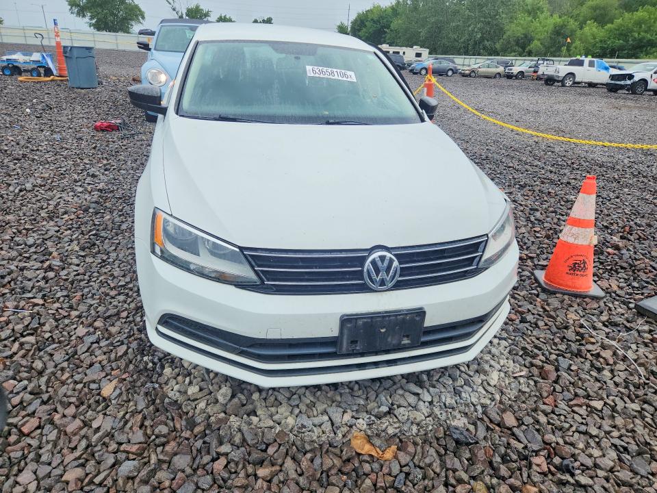 63658106 :رقم المزاد ، 3VW267AJ8GM403719 vin ، 2016 Volkswagen Jetta مزاد بيع
