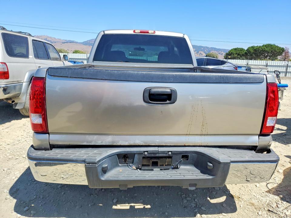 67205106 :رقم المزاد ، 2GTEC19V2Y1397681 vin ، 2000 Gmc New Sierra مزاد بيع