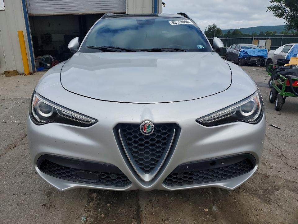 Продаж на аукціоні авто 2018 Alfa Romeo Stelvio, vin: ZASFAKNN2J7B87961, номер лоту: 65510046