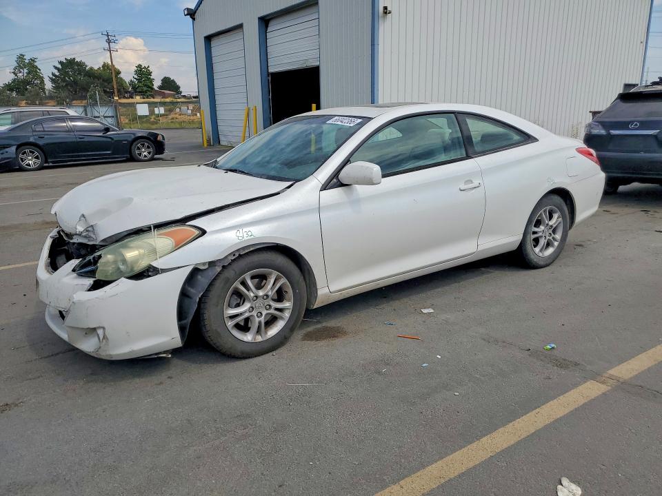 66042366 :رقم المزاد ، 4T1CE38P44U831013 vin ، 2004 Toyota Camry Solara مزاد بيع