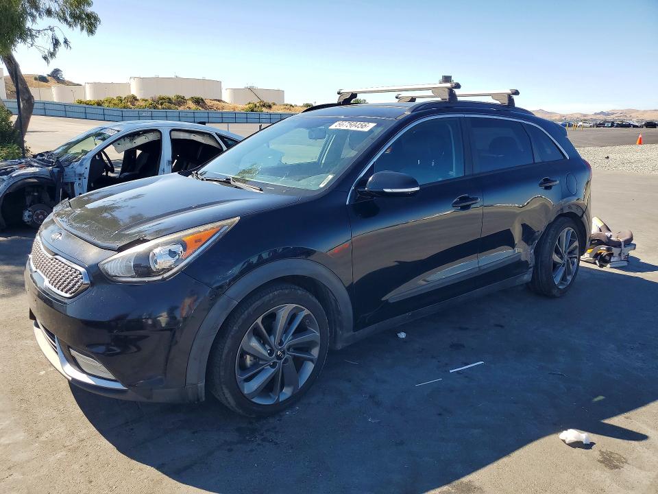 66750456 :رقم المزاد ، KNDCC3LC1H5095694 vin ، 2017 Kia Niro مزاد بيع