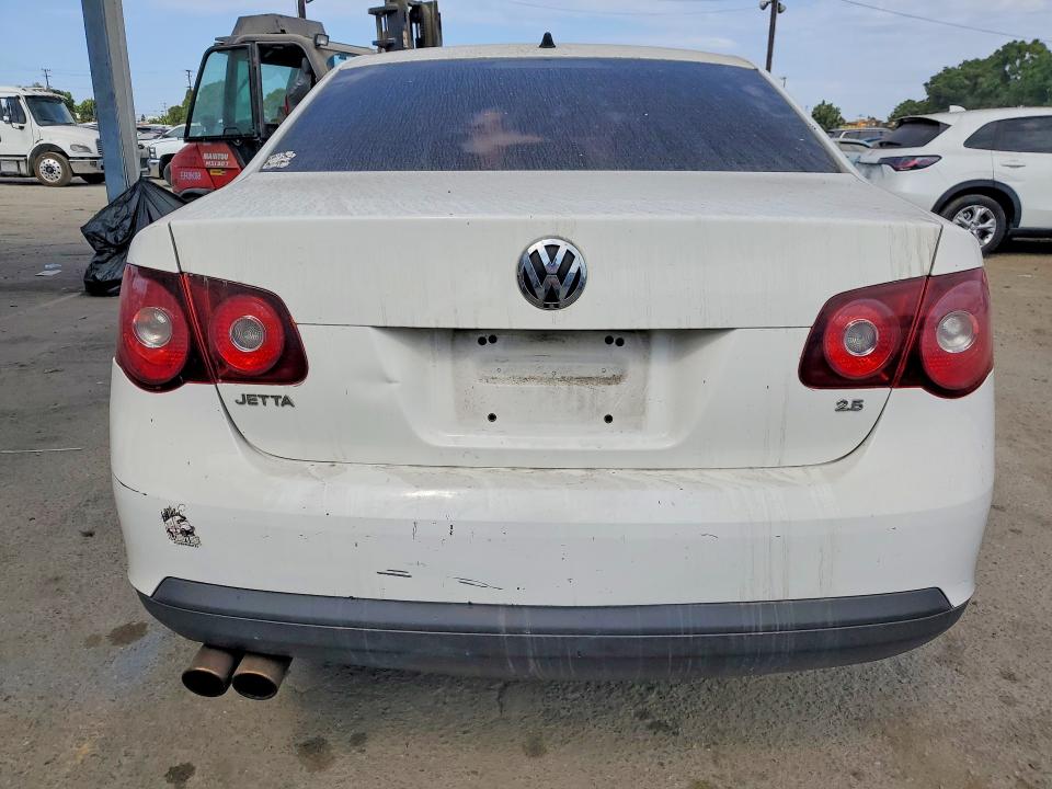 2010 Volkswagen Jetta მანქანა იყიდება აუქციონზე, vin: 3VWJZ7AJ6AM078028, აუქციონის ნომერი: 64509336