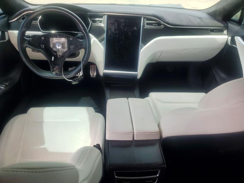 67108776 :رقم المزاد ، 5YJSA1E47HF200717 vin ، 2017 Tesla Model S مزاد بيع