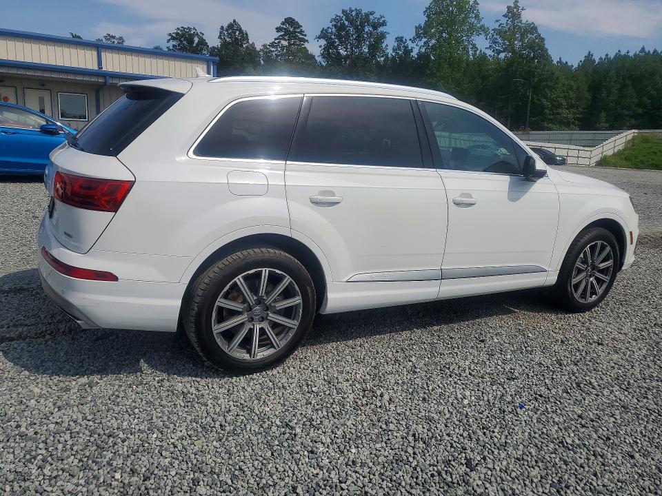 Продаж на аукціоні авто 2018 Audi Q7, vin: WA1LHAF71JD014655, номер лоту: 65117936