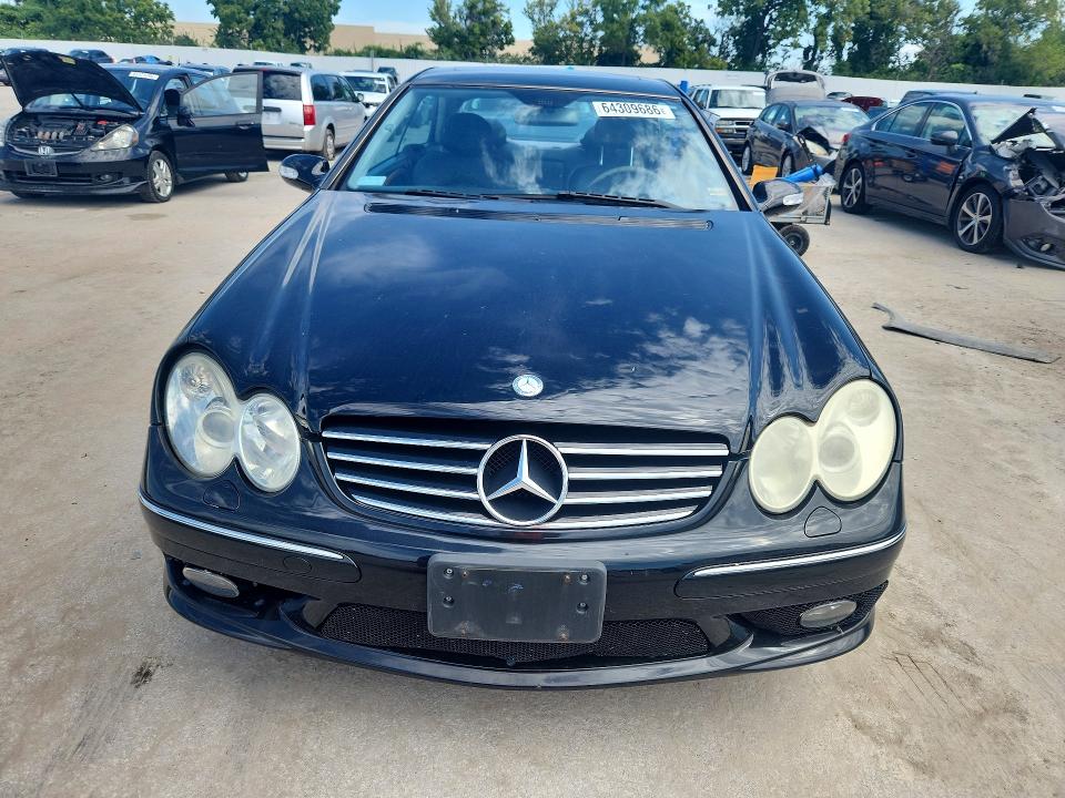 64309686 :رقم المزاد ، WDBTJ75J95F142435 vin ، 2005 Mercedes-benz Clk مزاد بيع