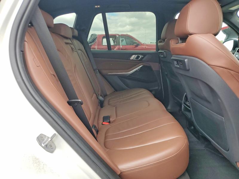 63374196 :رقم المزاد ، 5UXCR6C52KLK86379 vin ، 2019 Bmw X5 مزاد بيع