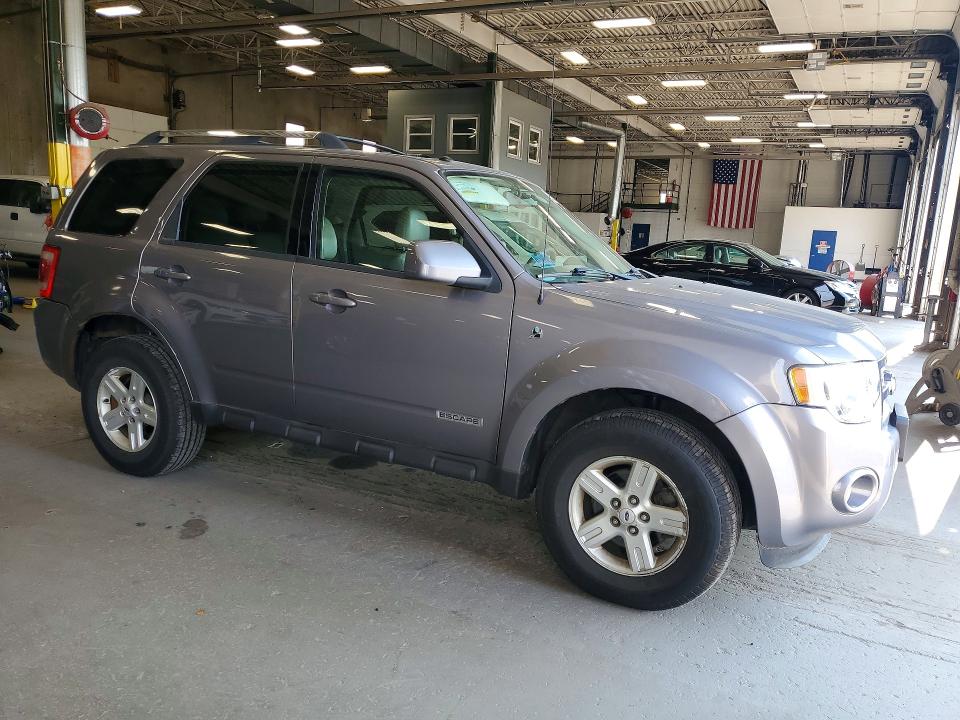 2008 Ford Escape მანქანა იყიდება აუქციონზე, vin: 1FMCU49HX8KD13831, აუქციონის ნომერი: 63902056