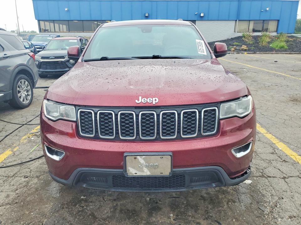 Продаж на аукціоні авто 2018 Jeep Grand Cherokee, vin: 1C4RJFAG9JC421119, номер лоту: 63573936