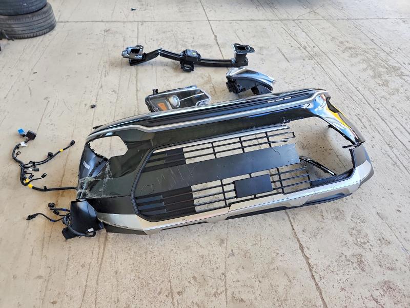 Продаж на аукціоні авто 2025 Kia Niro, vin: KNDCR3LE2S5292770, номер лоту: 64303716
