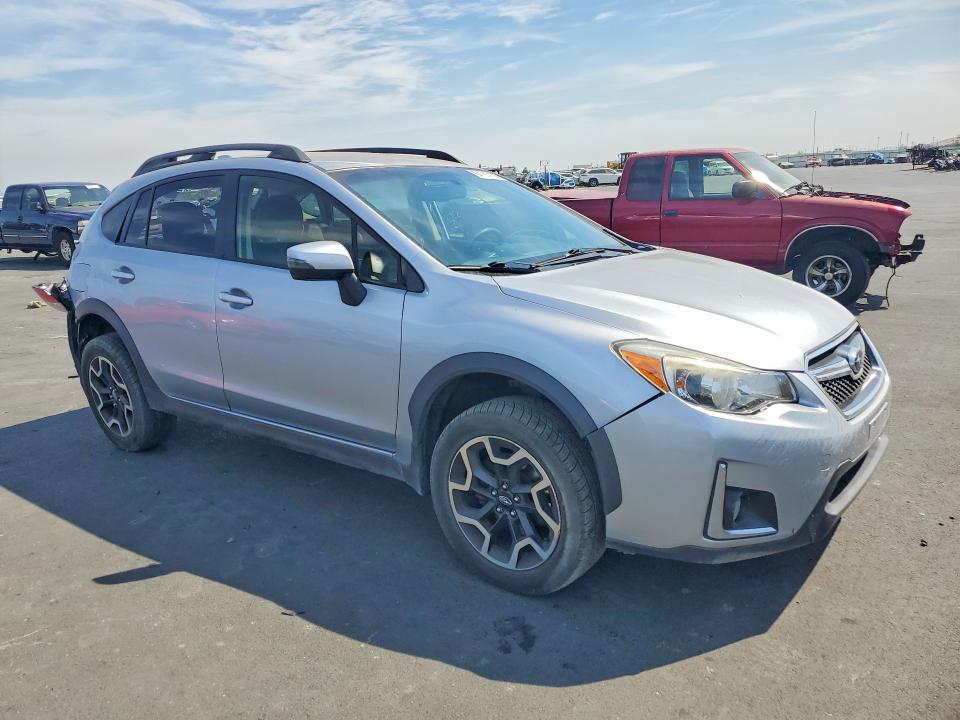 64767106 :رقم المزاد ، JF2GPAKC0G8302408 vin ، 2016 Subaru Crosstrek مزاد بيع