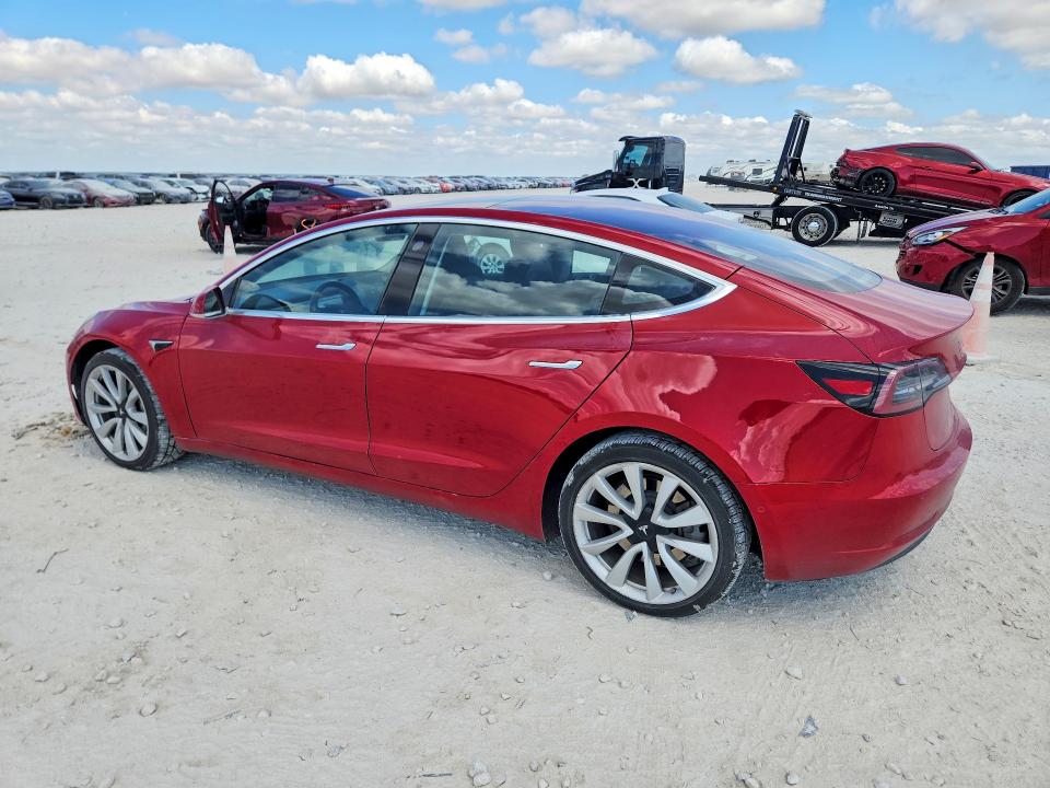 Продажа на аукционе авто 2018 Tesla Model 3, vin: 5YJ3E1EA6JF020309, номер лота: 64090496