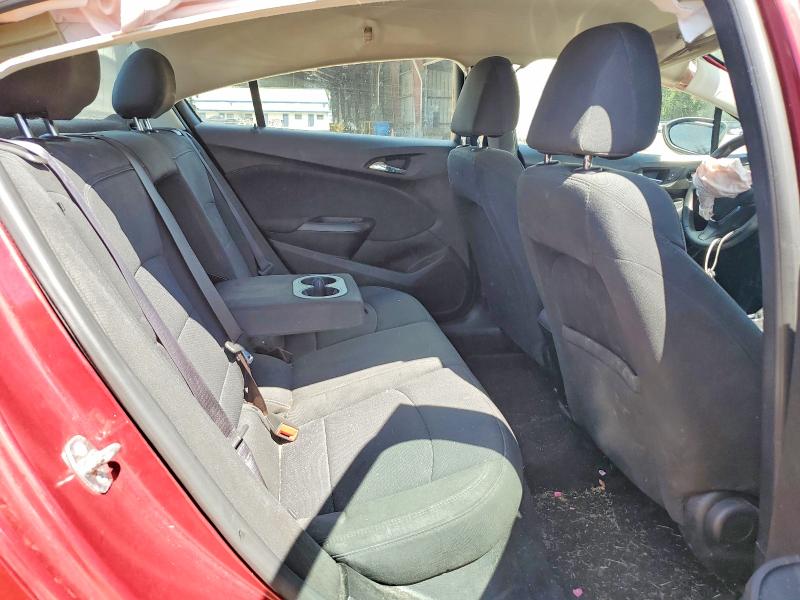64943446 :رقم المزاد ، 1G1BE5SM0H7251765 vin ، 2017 Chevrolet Cruze مزاد بيع