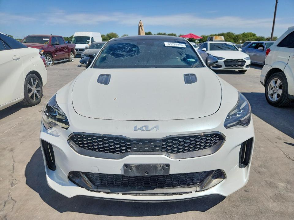 2023 Kia Stinger მანქანა იყიდება აუქციონზე, vin: KNAE35LD9P6131084, აუქციონის ნომერი: 65079896