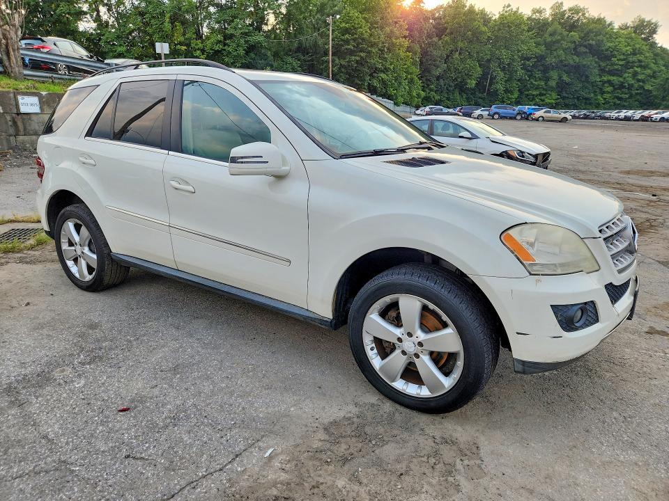 2011 Mercedes-benz Ml მანქანა იყიდება აუქციონზე, vin: 4JGBB8GB2BA706730, აუქციონის ნომერი: 64739766