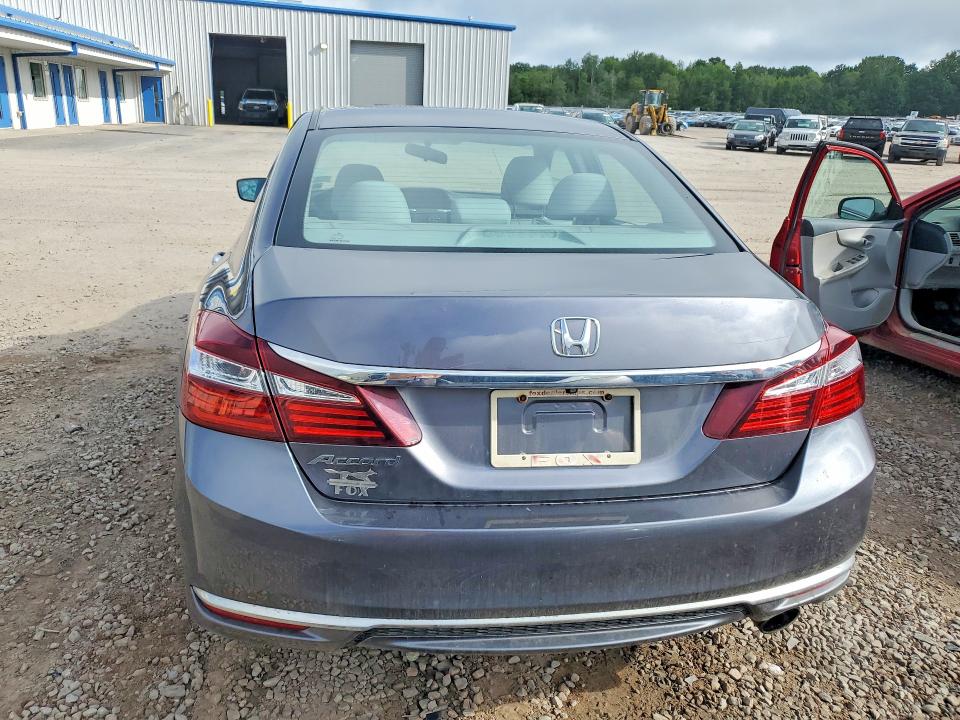 Продажа на аукционе авто 2017 Honda Accord, vin: 1HGCR2F37HA163378, номер лота: 65316806