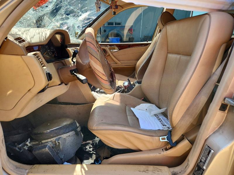 Продажа на аукционе авто 2001 Mercedes-benz E, vin: WDBJF70J91X060449, номер лота: 66227636