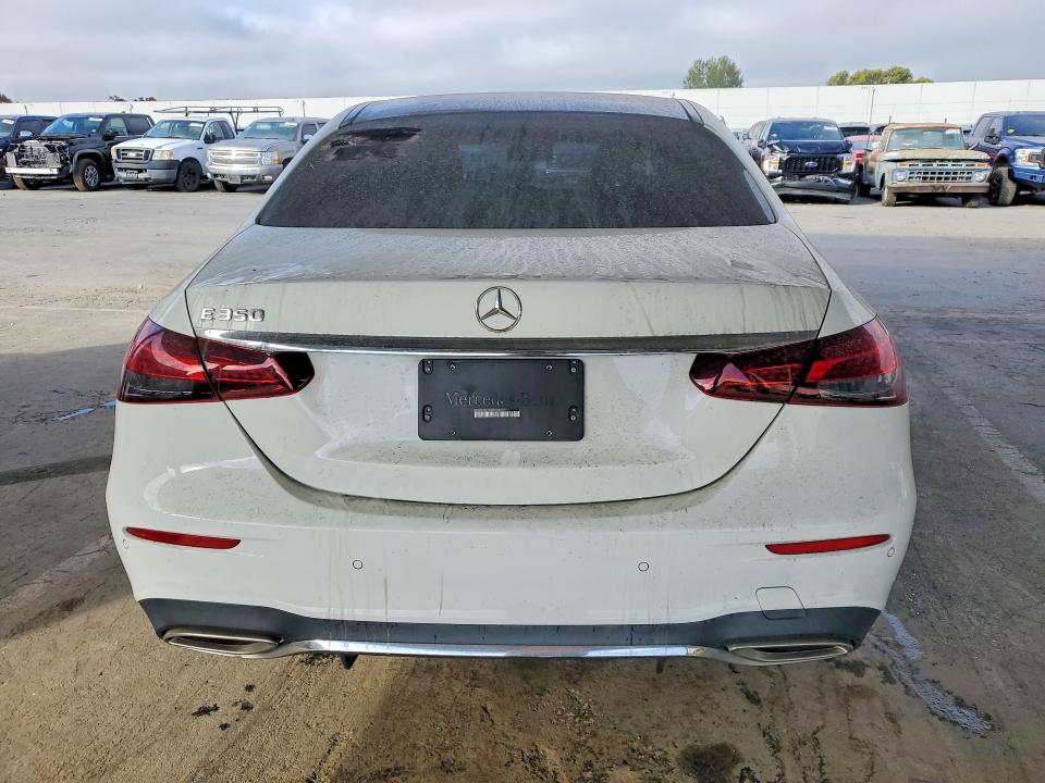 Продажа на аукционе авто 2021 Mercedes-benz E, vin: W1KZF8DB4MA894249, номер лота: 66181306